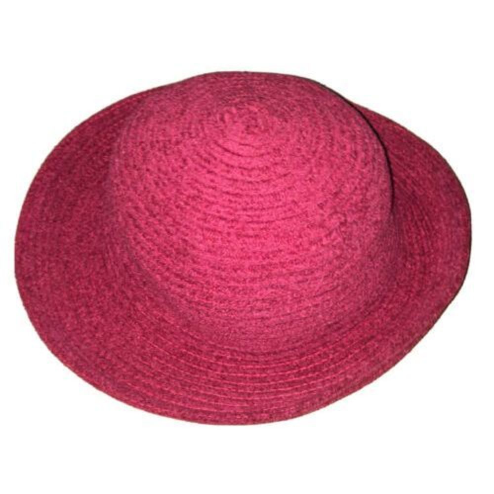 Old Vtg Street Smart by BETMAR WOMEN'S RED HAT 100% Polypropylene Taiwan ROC